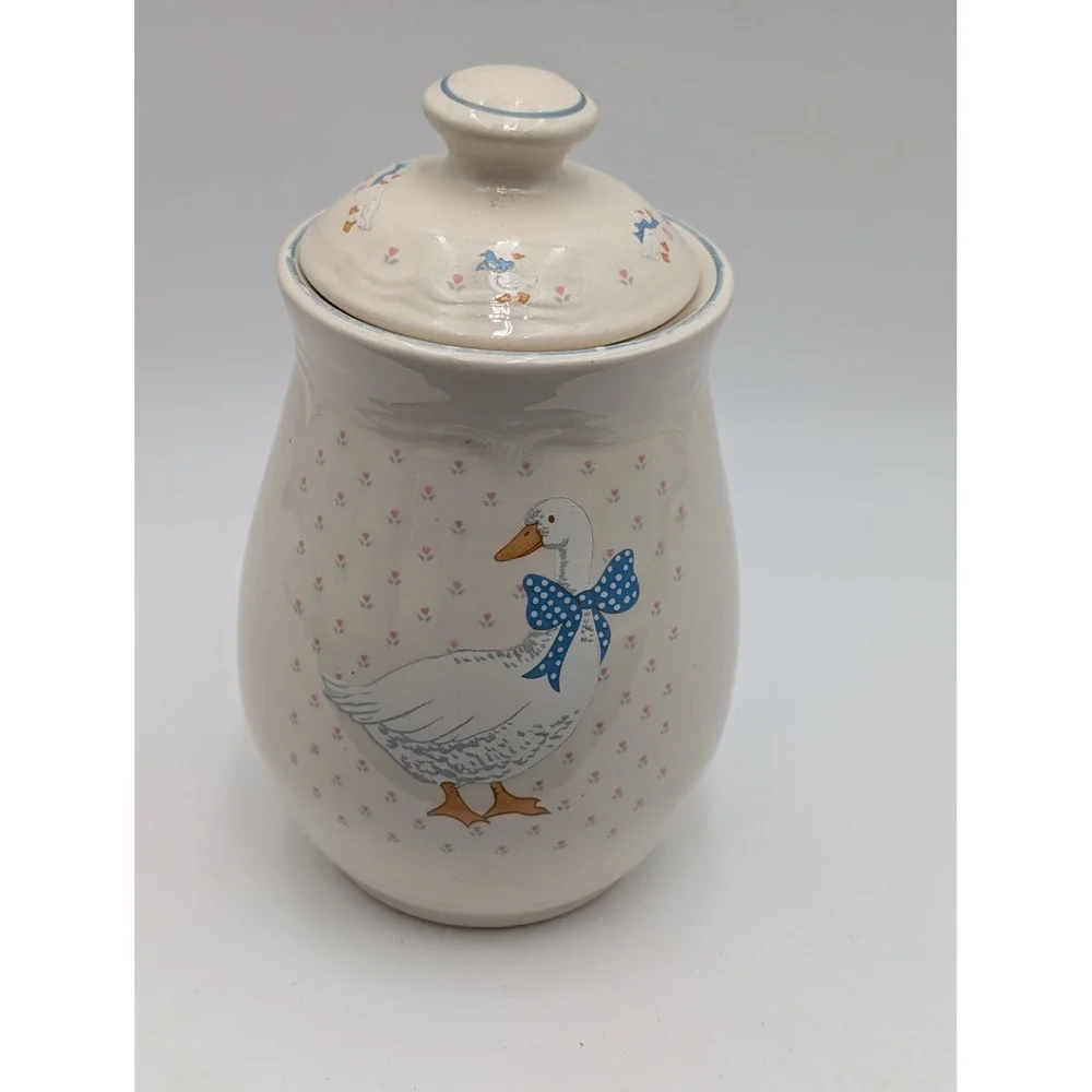 Tienshan Stoneware Canister Cream Aunt Rhody Goose Blue Polka Dot Bow Lid 7 in